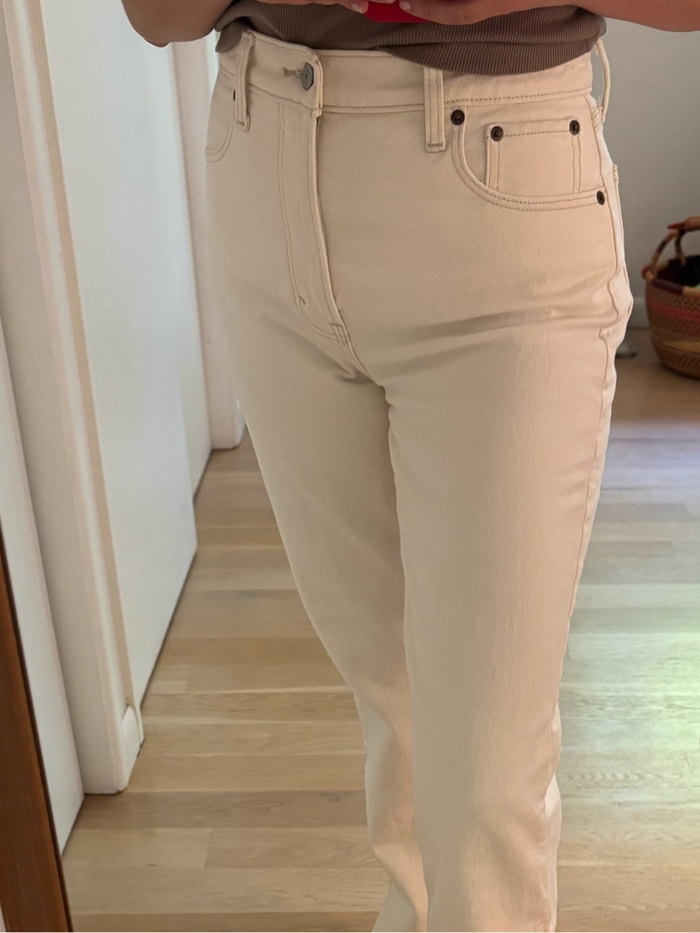 Abercrombie & Fitch Straight-Leg Jeans in Cream